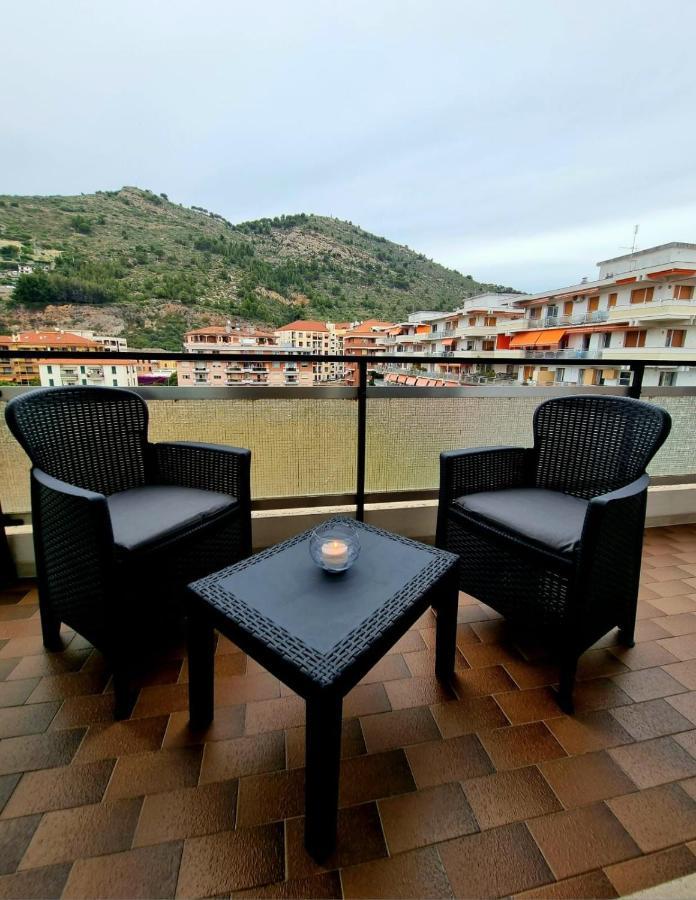Casa Di Bea Appartement Ventimiglia Buitenkant foto